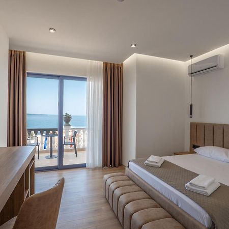 基奥斯酒店 Sarandë 外观 照片